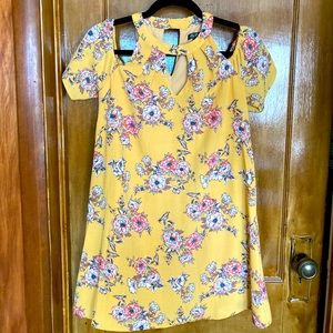 Yellow floral dress size XS